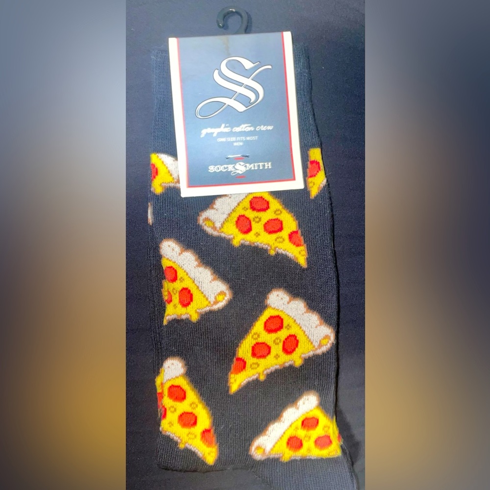 NWT No Boring Socks Pizza black for Men Fits US7-12.5 shoe size from SockSmith